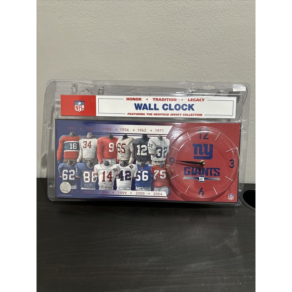 Vintage New York Giants Wall Clock Heritage Jersey Collection NFL NEW